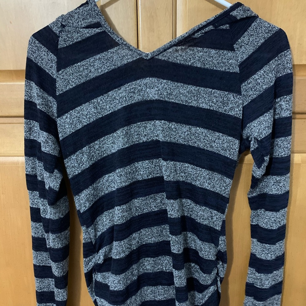 Long sleeve maternity
